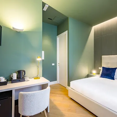 Caracole Luxury